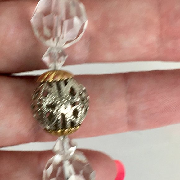 Vintage Faceted Crystal Beads and Filagree Metal Beaded Necklace Jewelry - Picture 4 of 6